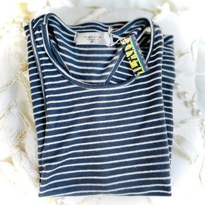 MAHINA | M | Navy Blue White Striped Heigh Neck Racerback Lightweight Tank Top